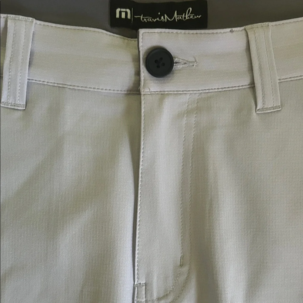 Travis Mathew Men's Starnes Stretch Performance Shorts size 32W